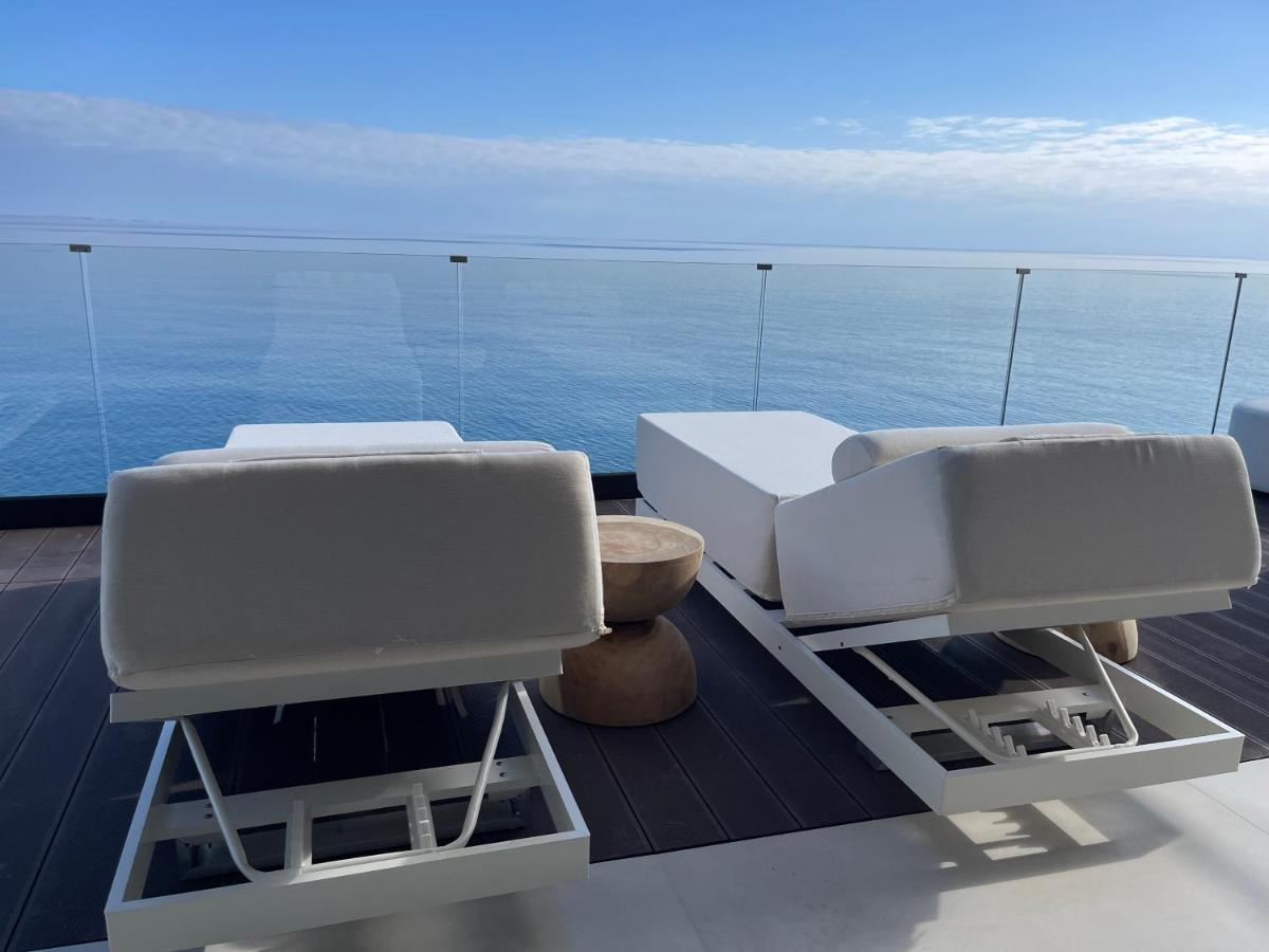 Mystique Luxury Suite 아클리아 외부 사진