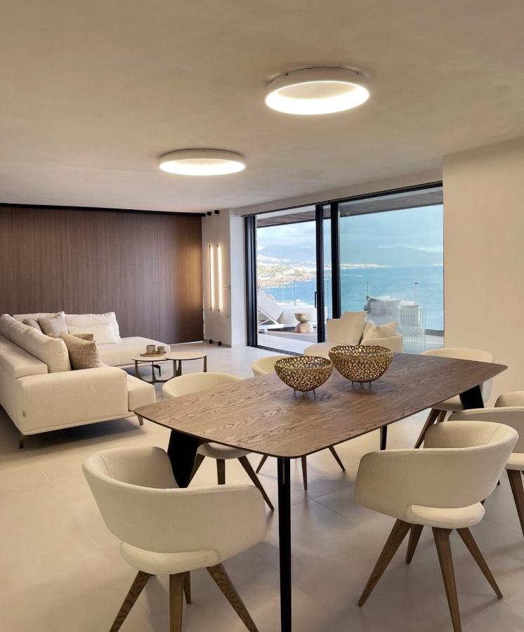 Mystique Luxury Suite 아클리아 외부 사진