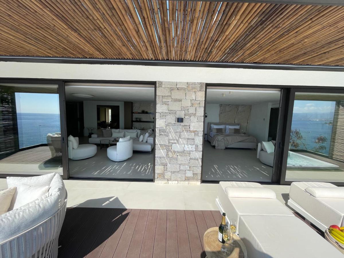 Mystique Luxury Suite 아클리아 외부 사진