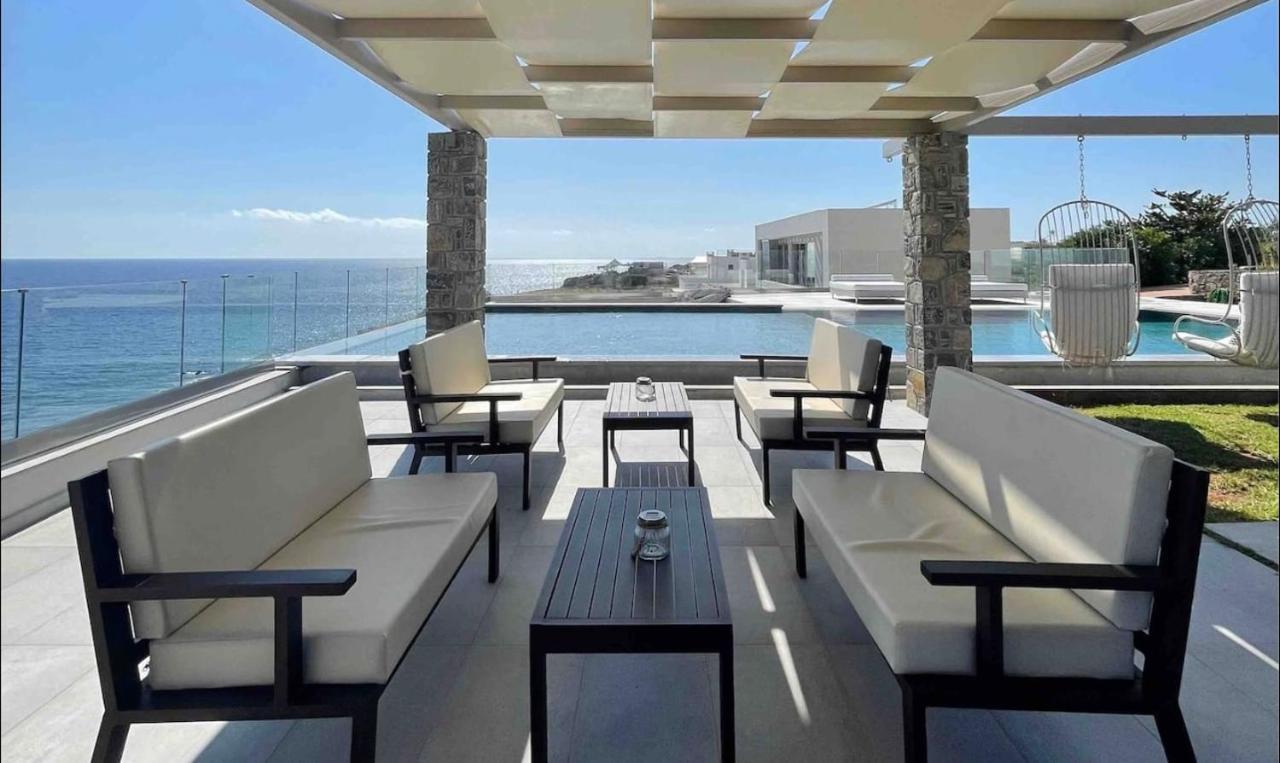 Mystique Luxury Suite 아클리아 외부 사진